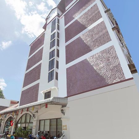 Super Oyo 1096 Winner Inn Hotel شيانغ ماي المظهر الخارجي الصورة