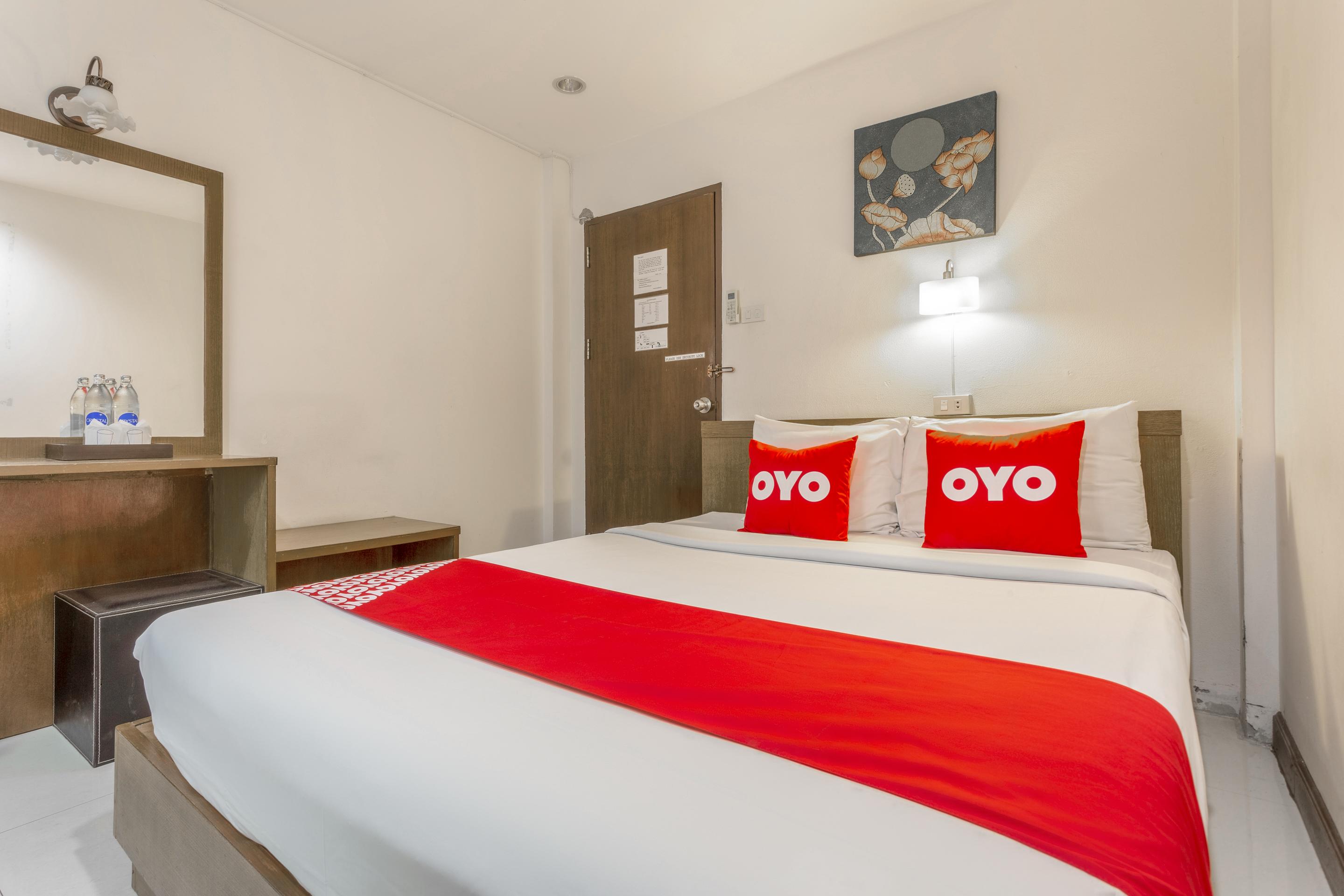 Super Oyo 1096 Winner Inn Hotel شيانغ ماي المظهر الخارجي الصورة